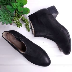 Dansko - Leather Booties, EUC